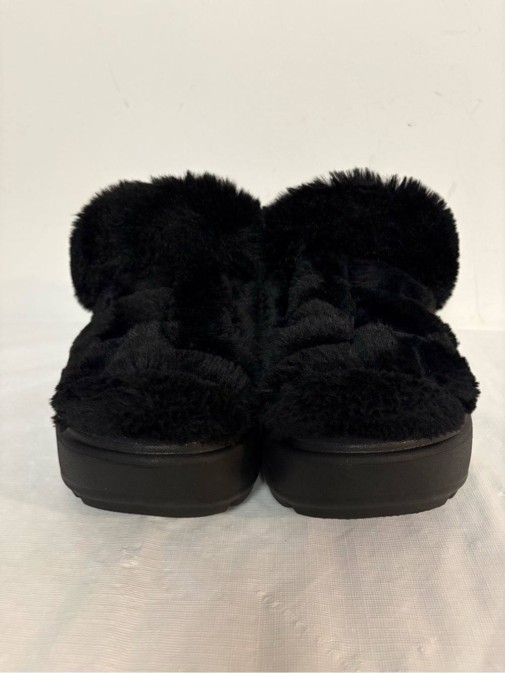 CROCS Women's Black Faux Fur Slide Slippers